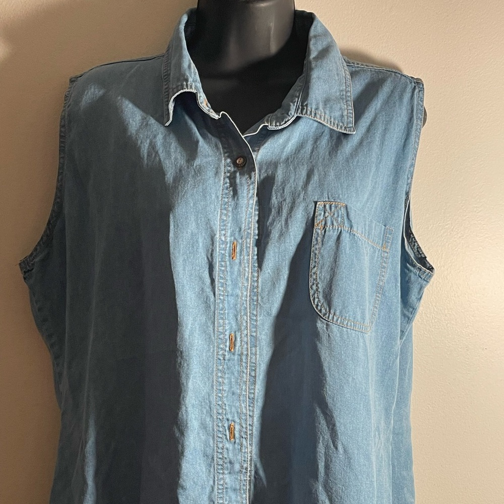 Ladies sleeveless jean shirt